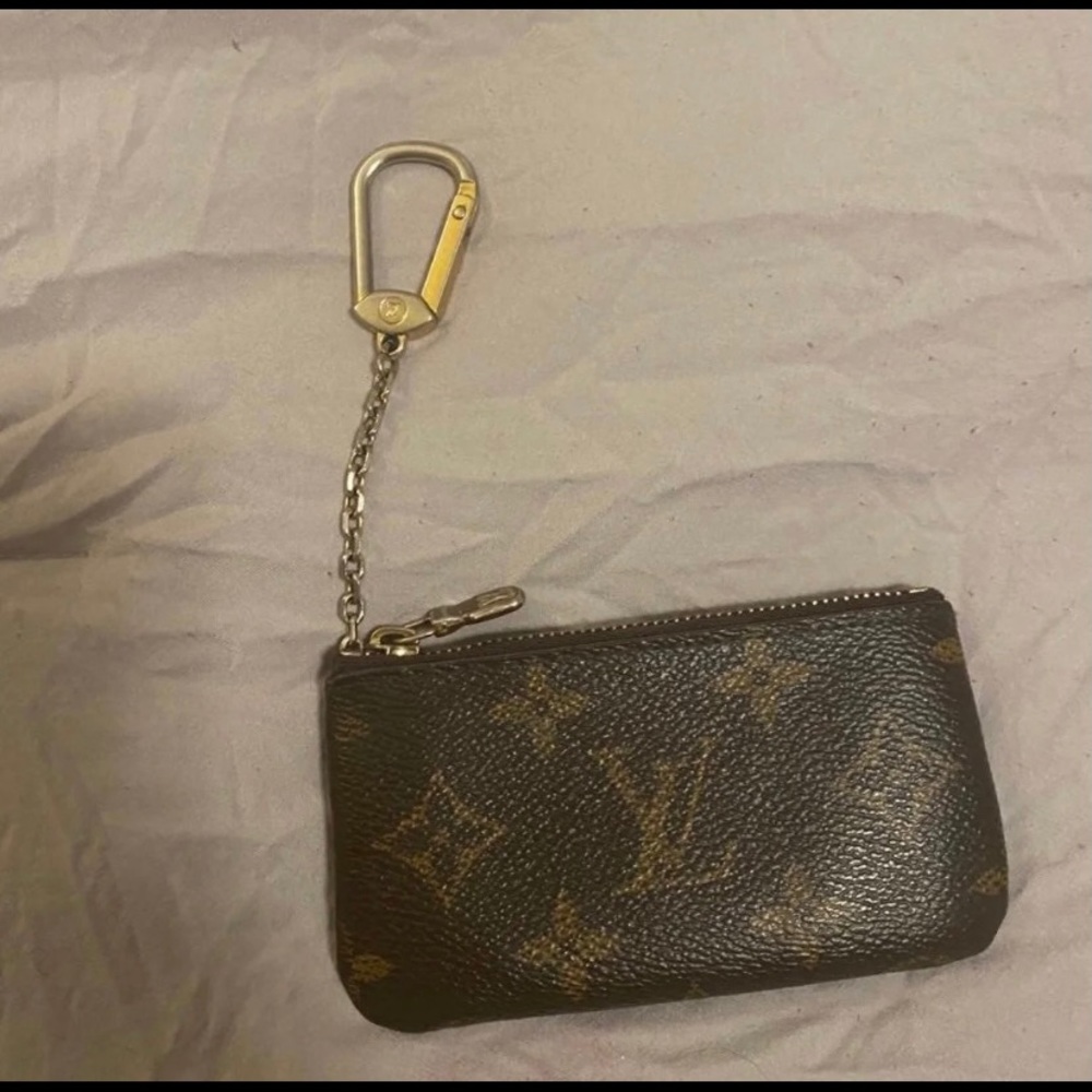 💯 Louis Vuitton Cles